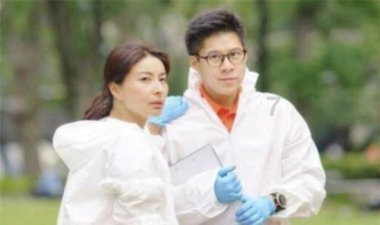 河南鹿邑县居民在路边发现一名弃婴 民政部门：有冻伤已送医检查